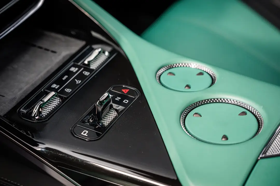 Lotus Eletre X 15