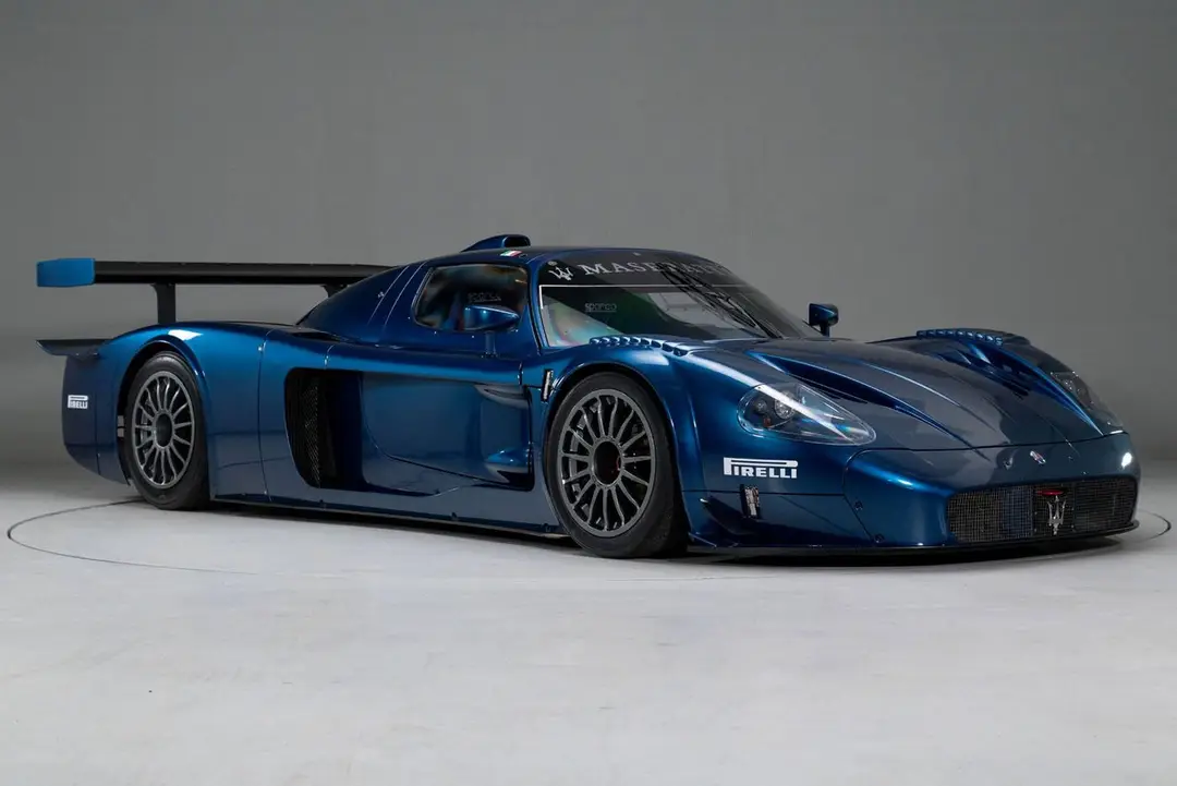 Maserati-MC12-Corsa-subasta__2_ (1)