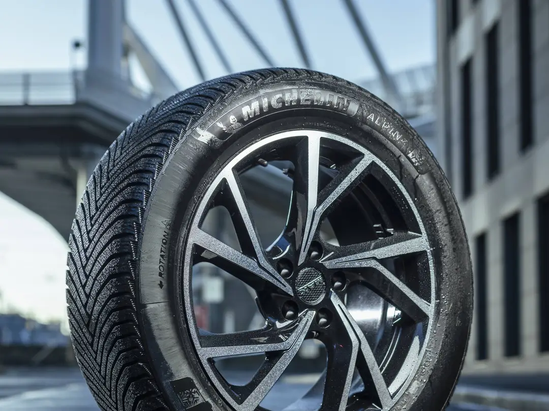 Michelin Alpin 7