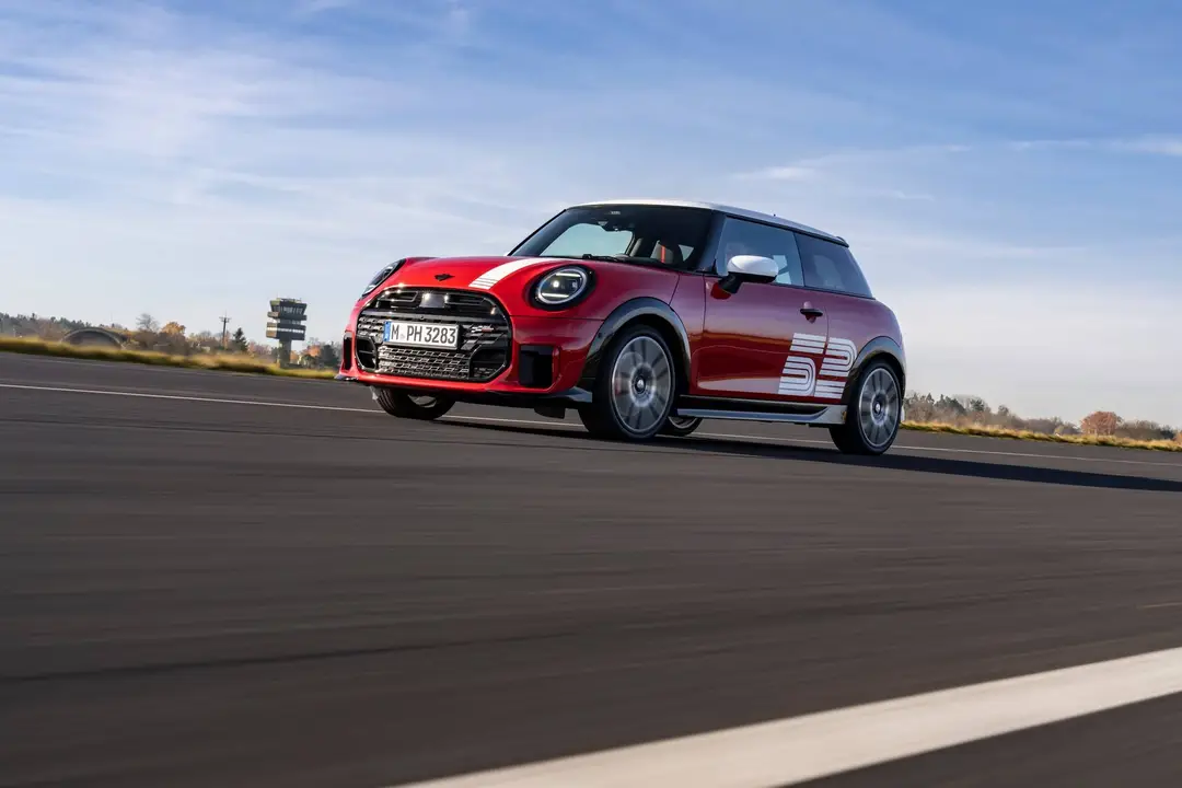 mini jcw 1965 victor