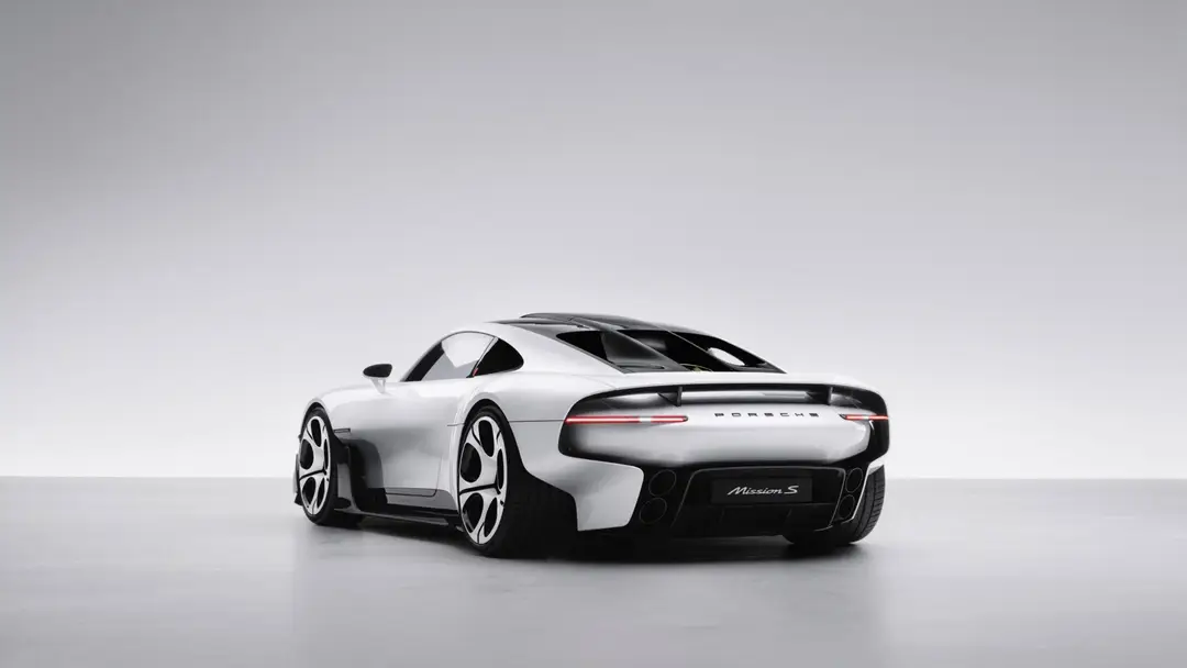 Porsche Mission S posteriore