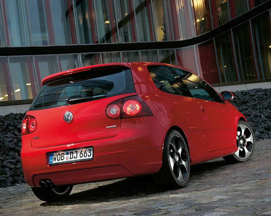 volkswagen_golf_gti_edition_30