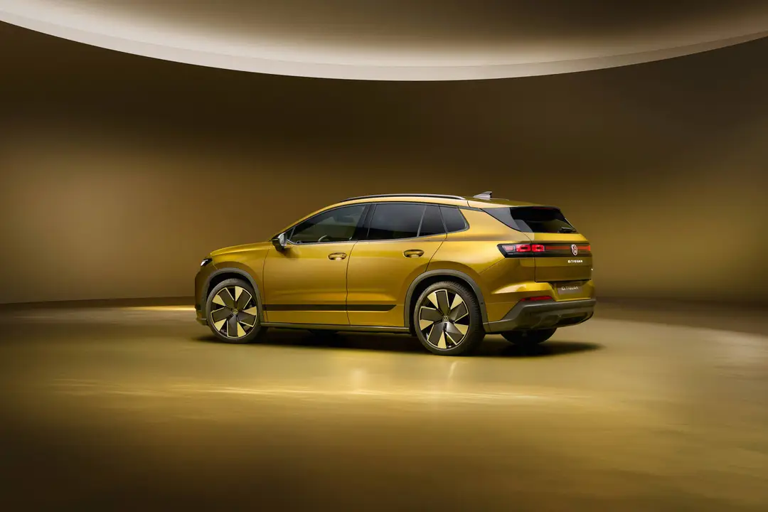 VW-ID-Tiguan laterale posteriore
