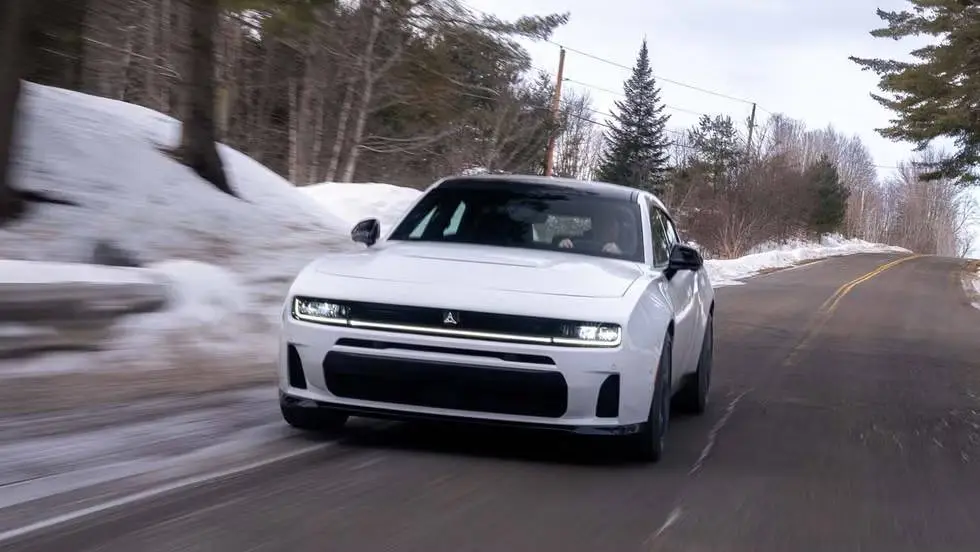 2026-dodge-charger-r-t-131-69aae70b7f4bf