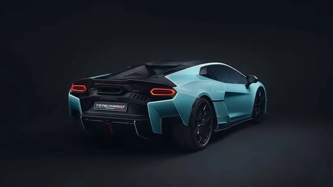 2026-lamborghini-temerario-ad-personam-24