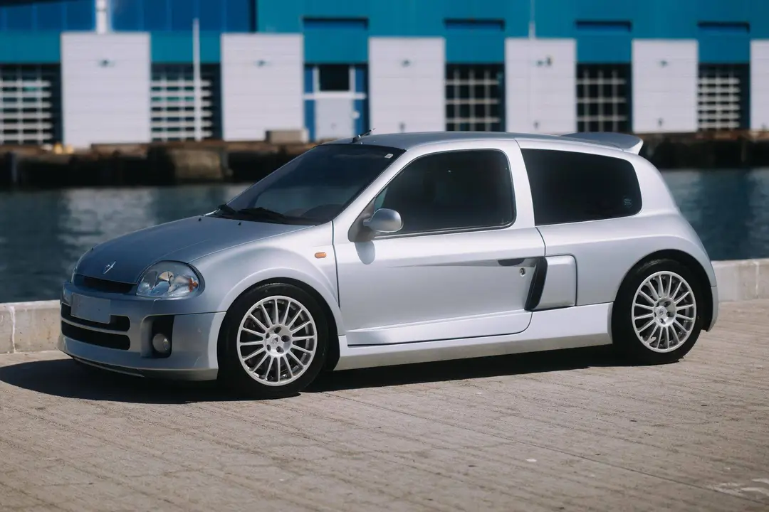 tiny-hot-hatch-just-sold-for-porsche-money-has-a-punchy-v6-behind-the-seats-and-a-fatty-widebody_5