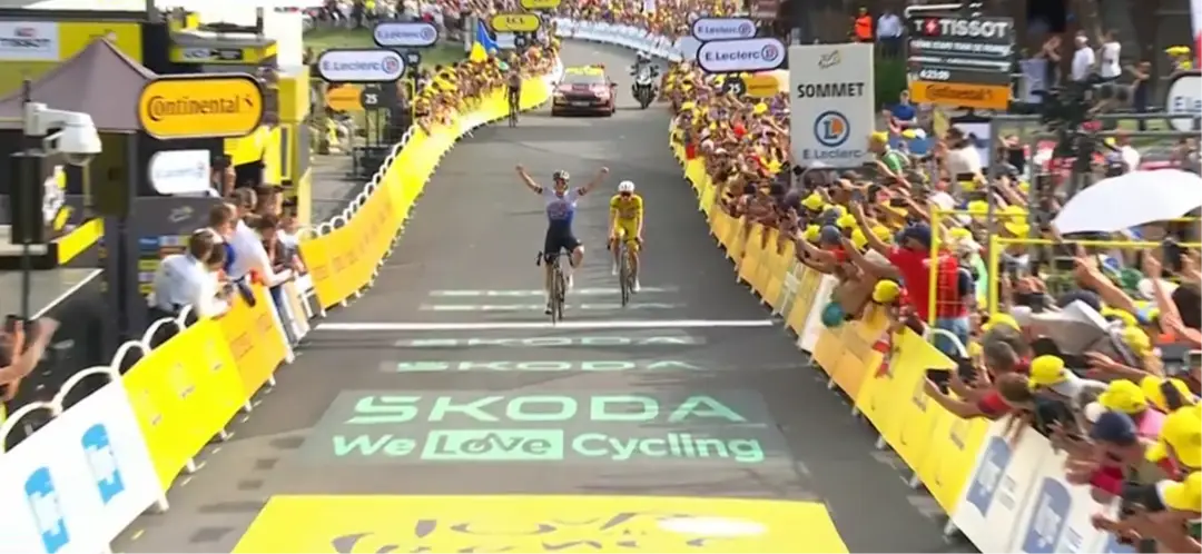 Evenepoel pudo con Pogacar