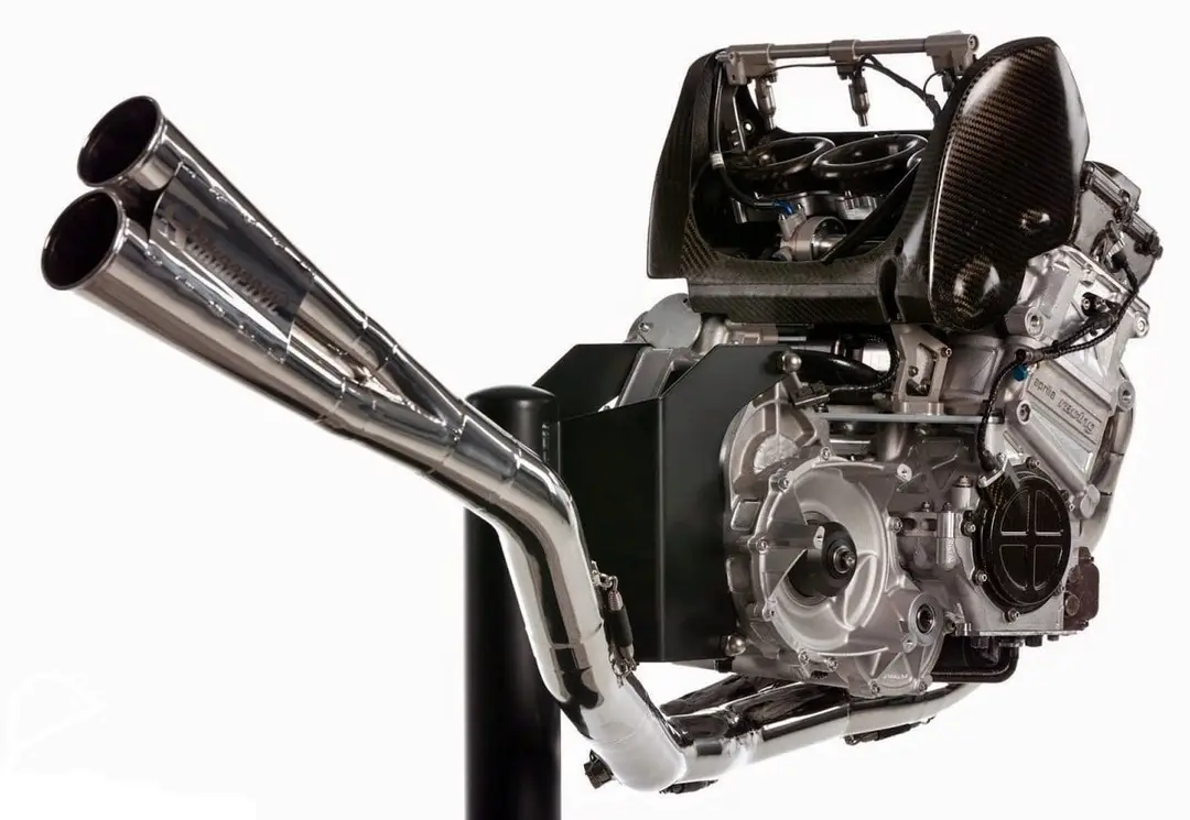 aprilia rs cube motogp akrapovic 1