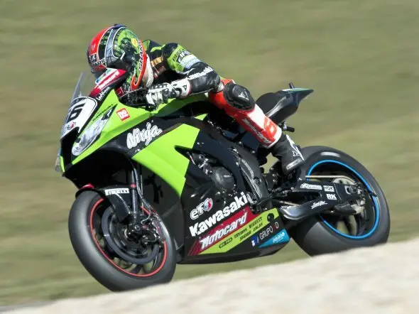 tom sykes nurburgring races 2012