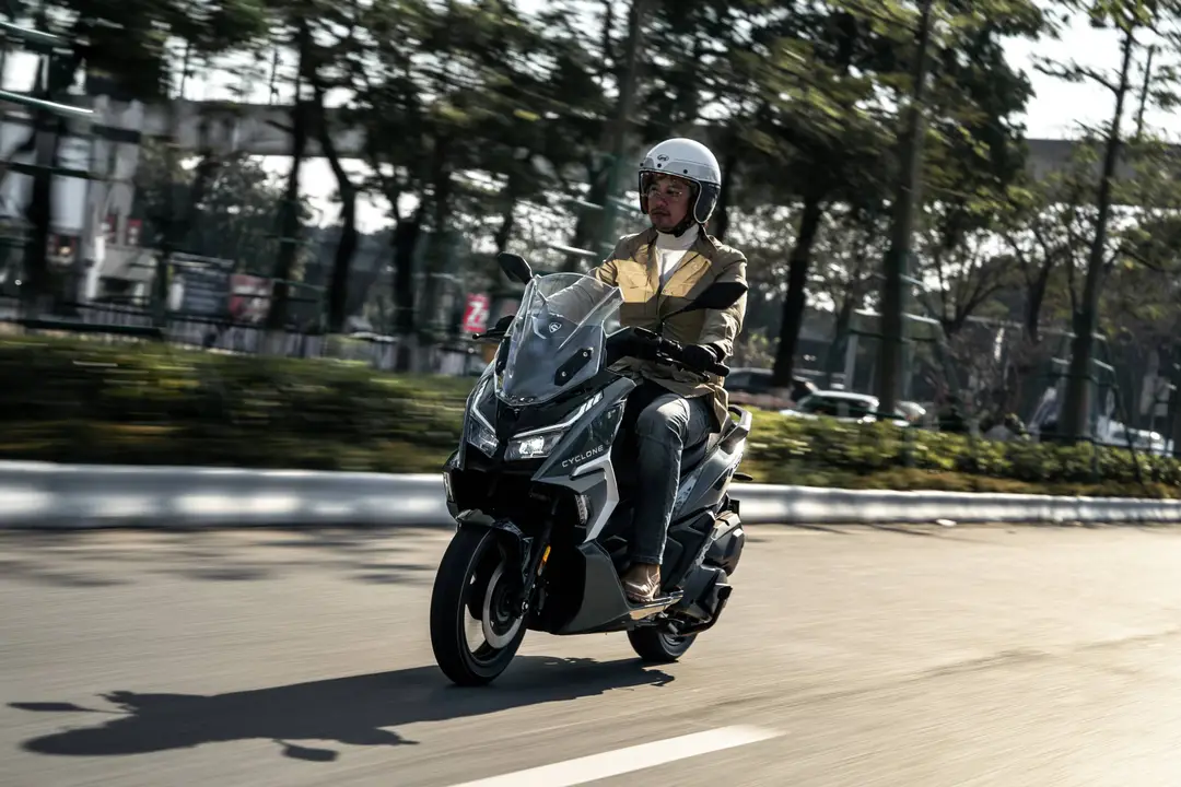 CYCLONE RT1