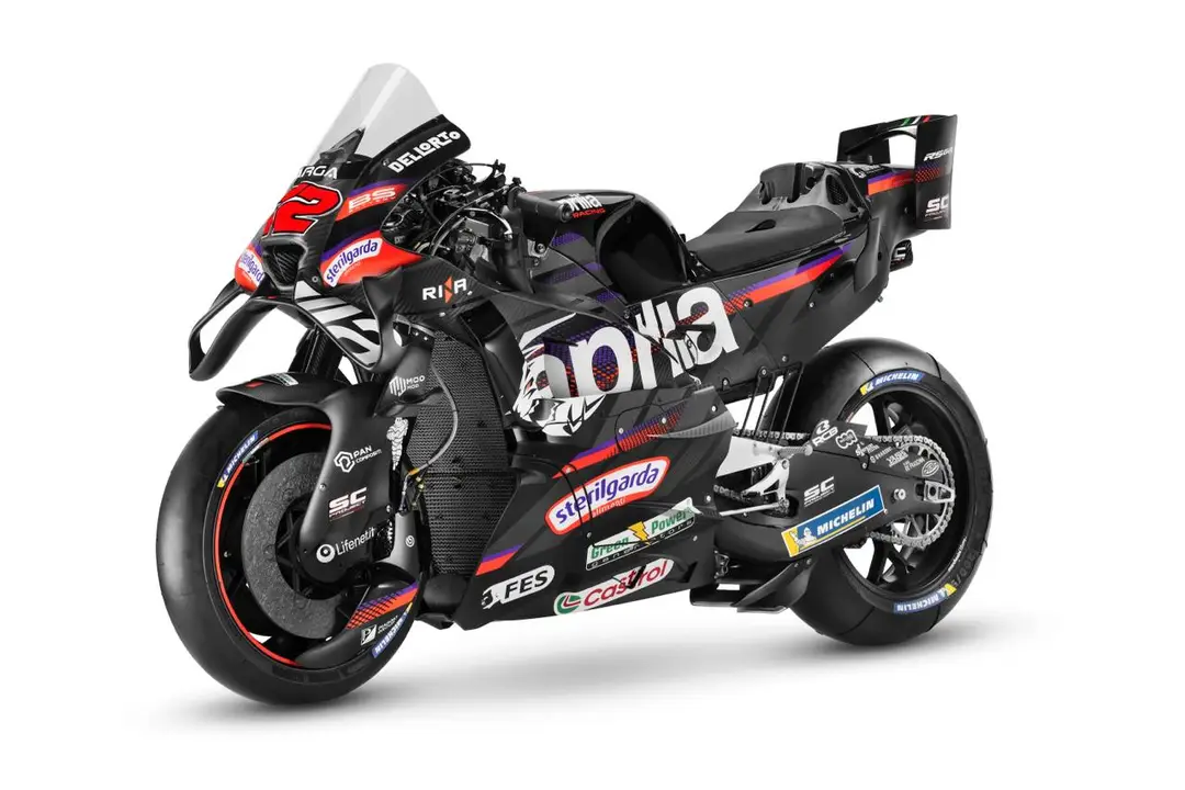 Aprilia RS-GP26 livery featuring the Winged Lion emblem