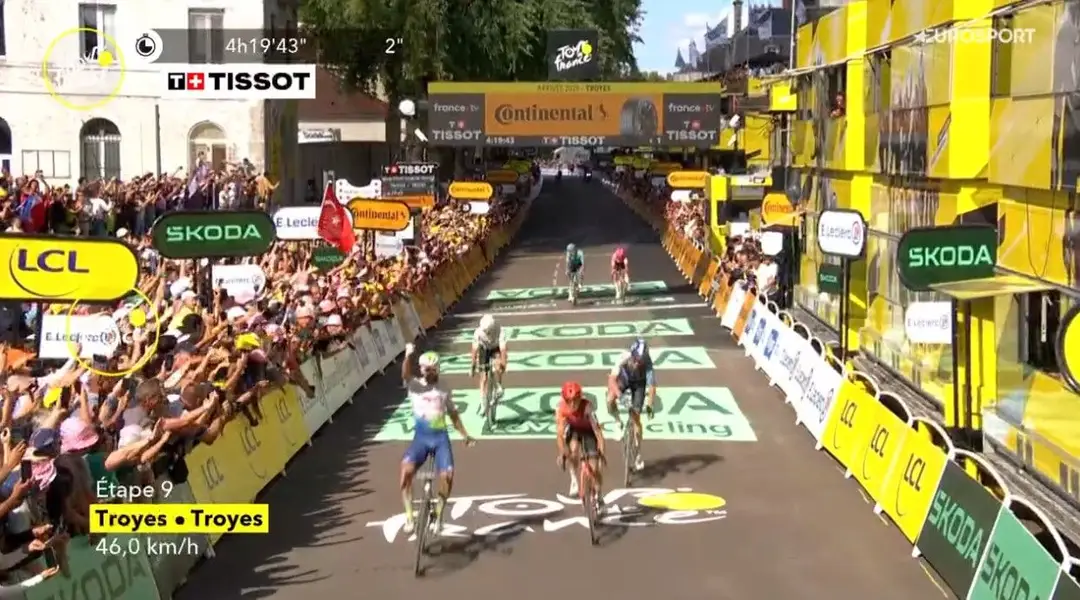 Turgis vence a etapa da gravilha disputada em redor de Troyes com uma média de 46 Km/h