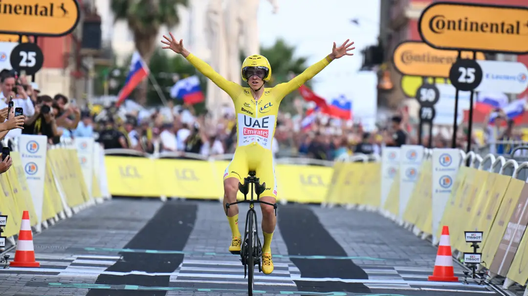 Pogacar venceu 6 etapas no último Tour, incluindo o contrarrelógio final