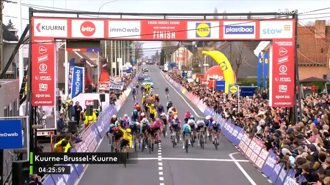 Matthew Brennan vence Kuurne - Bruxelas - Kuurne 2026
