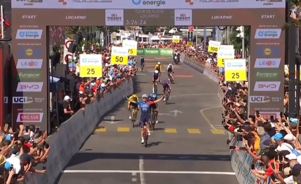 Romain Grégoire wins stage 2 of the Tour de Suisse 2026.