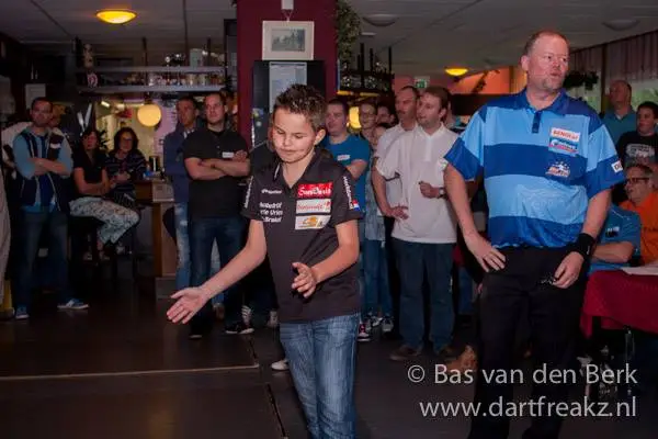 Gian van Veen tegen Barney in Delft 2014