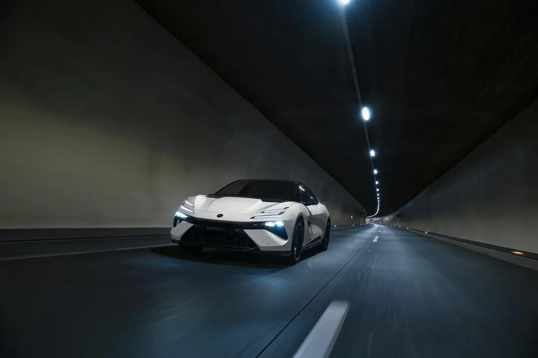 lotus emeya 600 my 2026 front