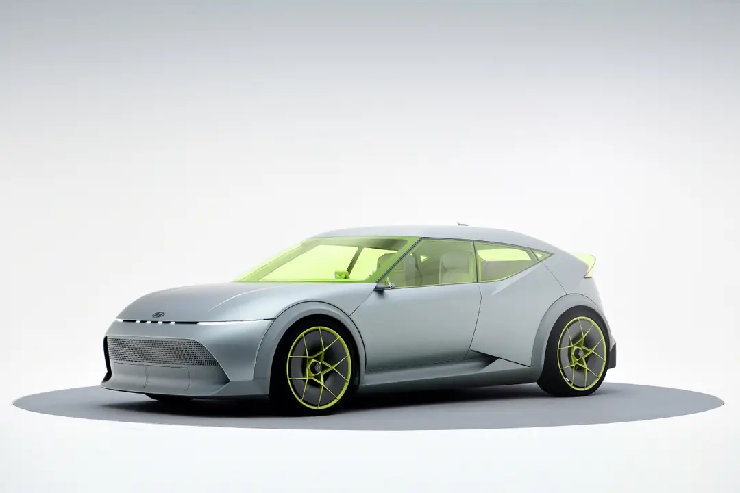 01 hyundai onthult concept three 1