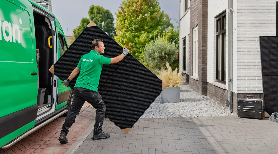 zonnepanelen hero desktop