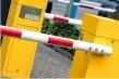 1120663921slagboom2.jpg