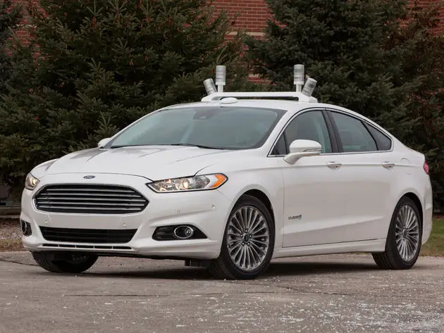 autonoom-rijdende-fusion-hybrid-research.jpg