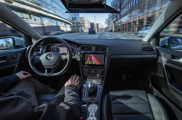 <i>Autonoom rijden.</i>