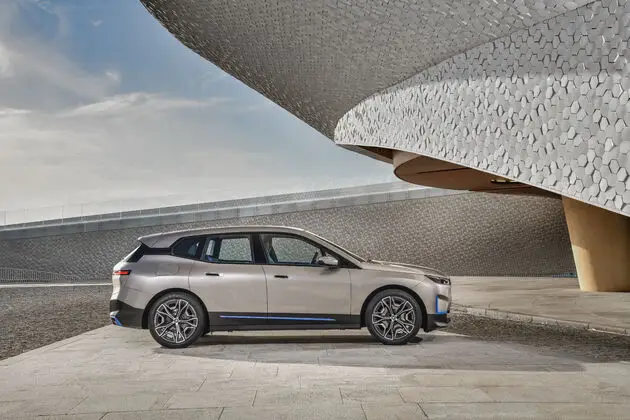BMW_iX_2021_01