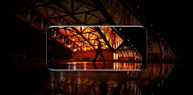 Selfie camera met autofocus