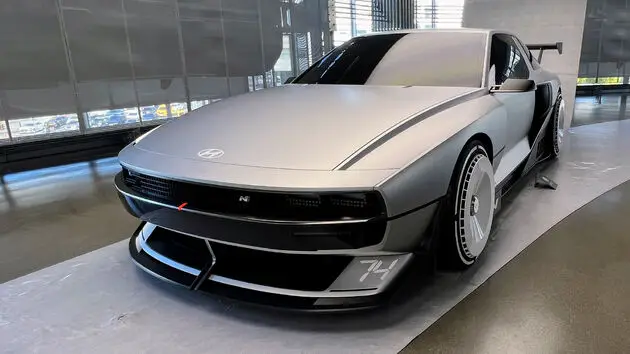Een studiemodel van de N series is een voorbeeld waarin designers helemaal los zijn gegaan