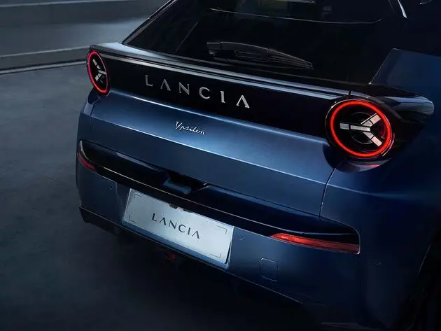 Lancia Ypsilon Italian design