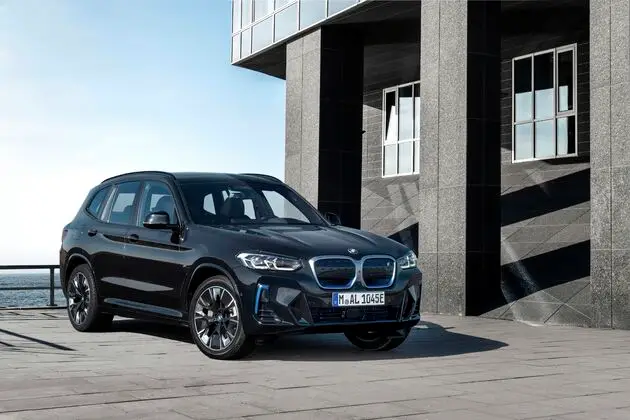 Nieuwe_BMW_iX3_2021