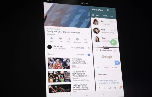Galaxy Fold met 3 applicaties open