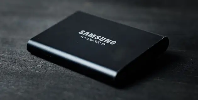 De vraag naar geheugenchips, zoals SSD, is gekelderd, en daarmee ook de winst van Samsung.