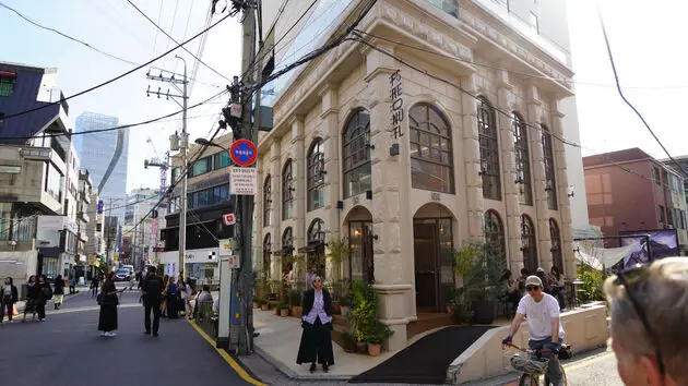 Het trendy Sinsa-dong district, onvergelijkbaar met Seongsu-dong