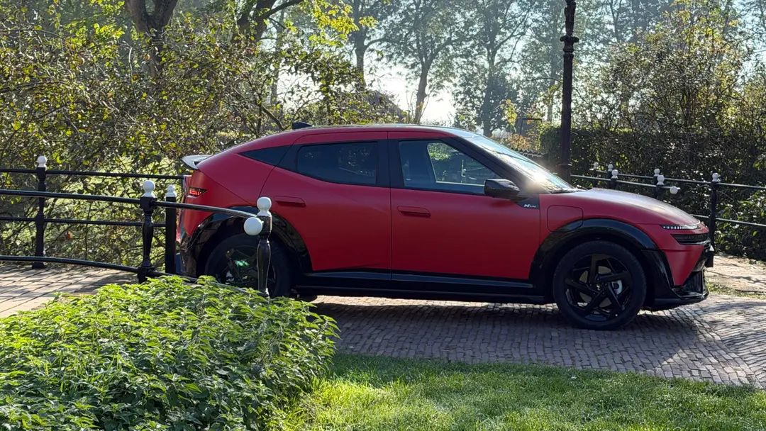 IONIQ 3 footer