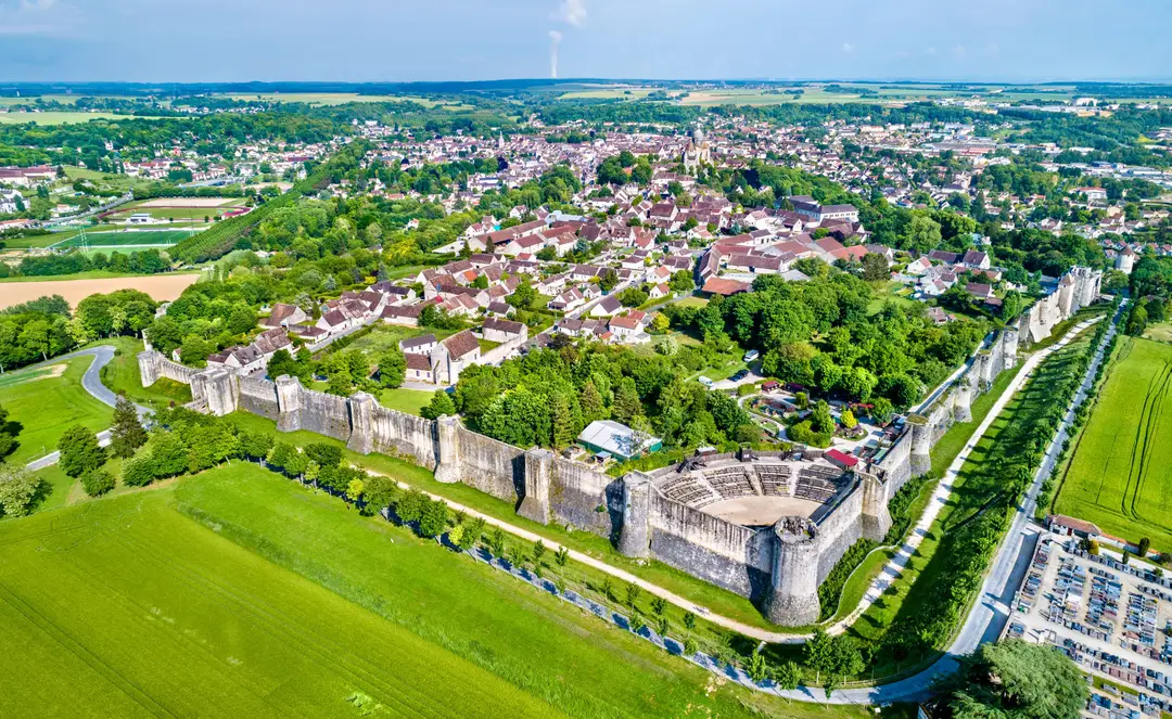 Provins