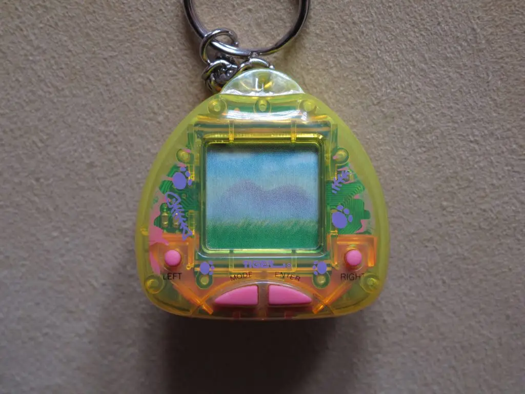 1997 tamagotchi 1024x768