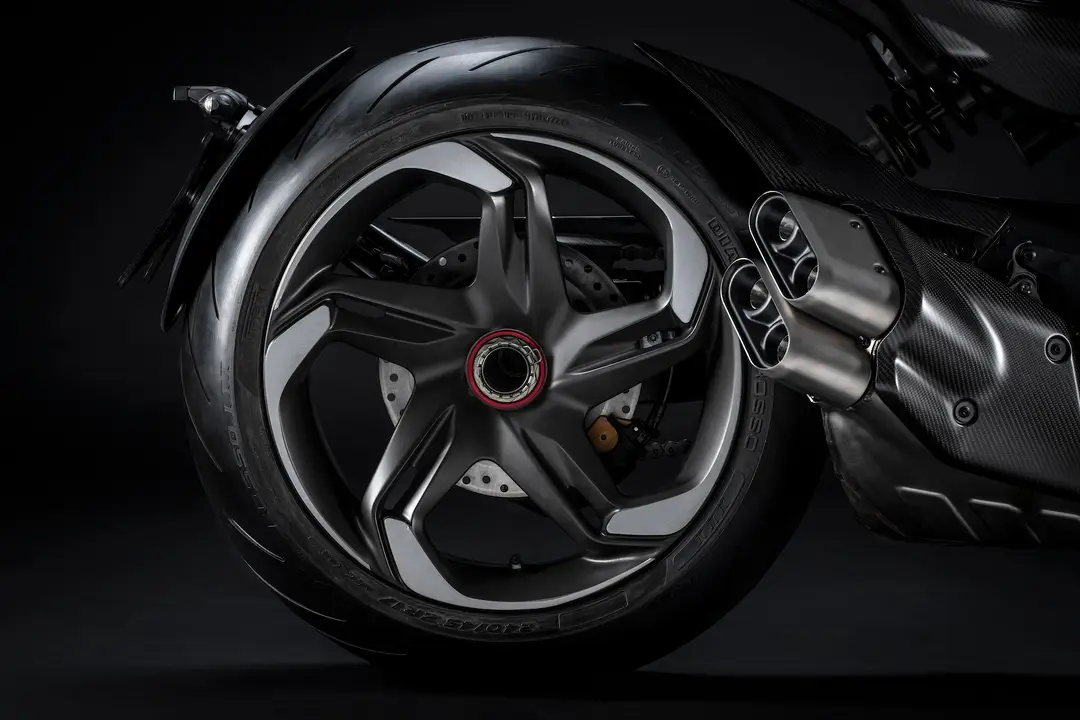 ducati diavel for bentley 8