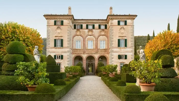 fhm airbnb luxe