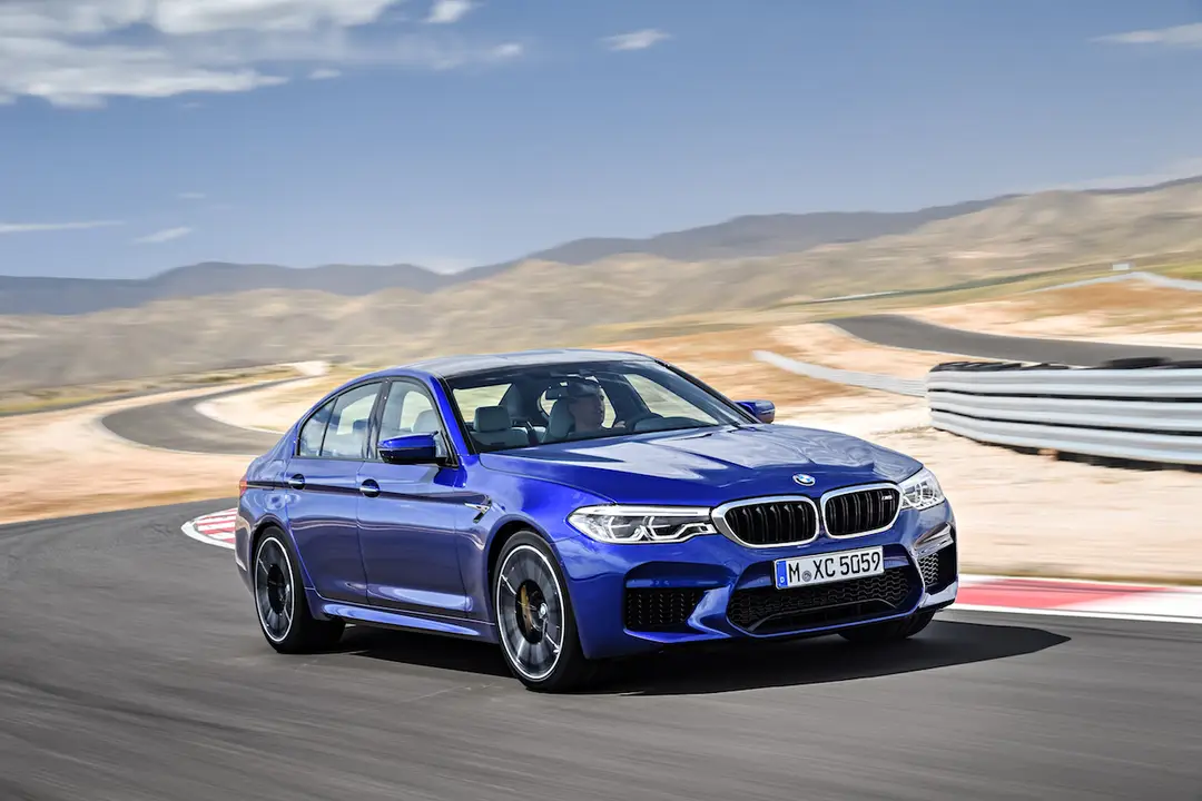 fhm bmw m505