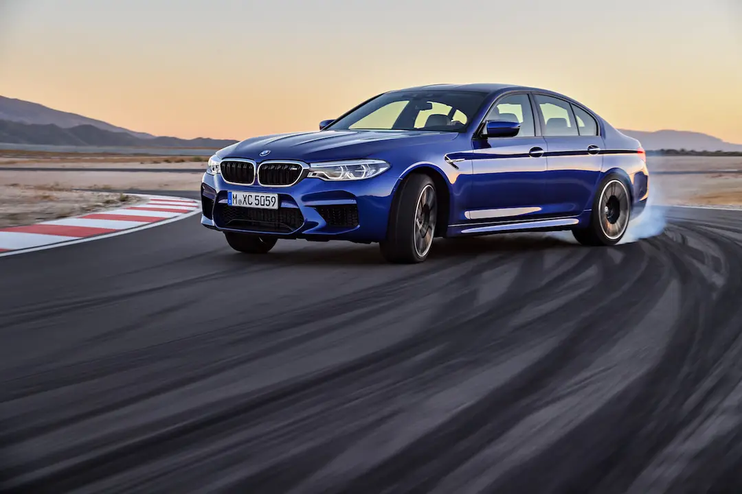 fhm bmw m512