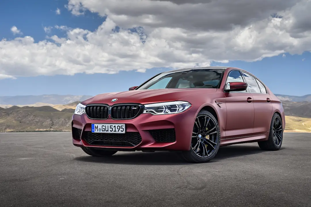 fhm bmw m522
