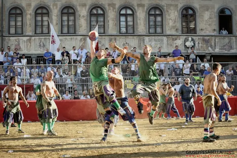 fhm calcio storico01