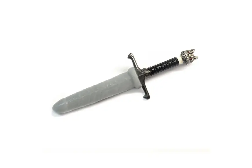 fhm game of thrones dildo01