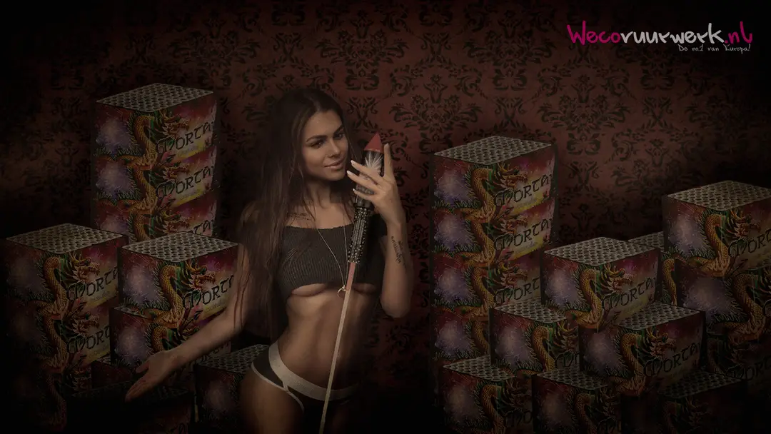 fhm vuurwerkactie 03 viki odintcovajpg v2