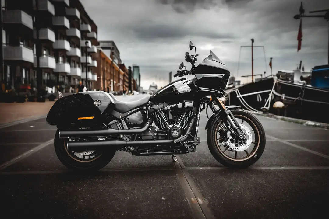 harley davidson low rider st fhm02