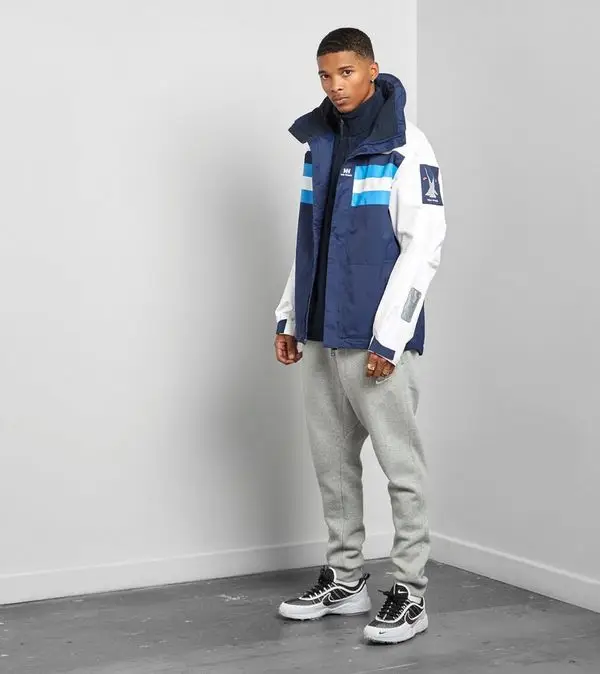 helly hanson