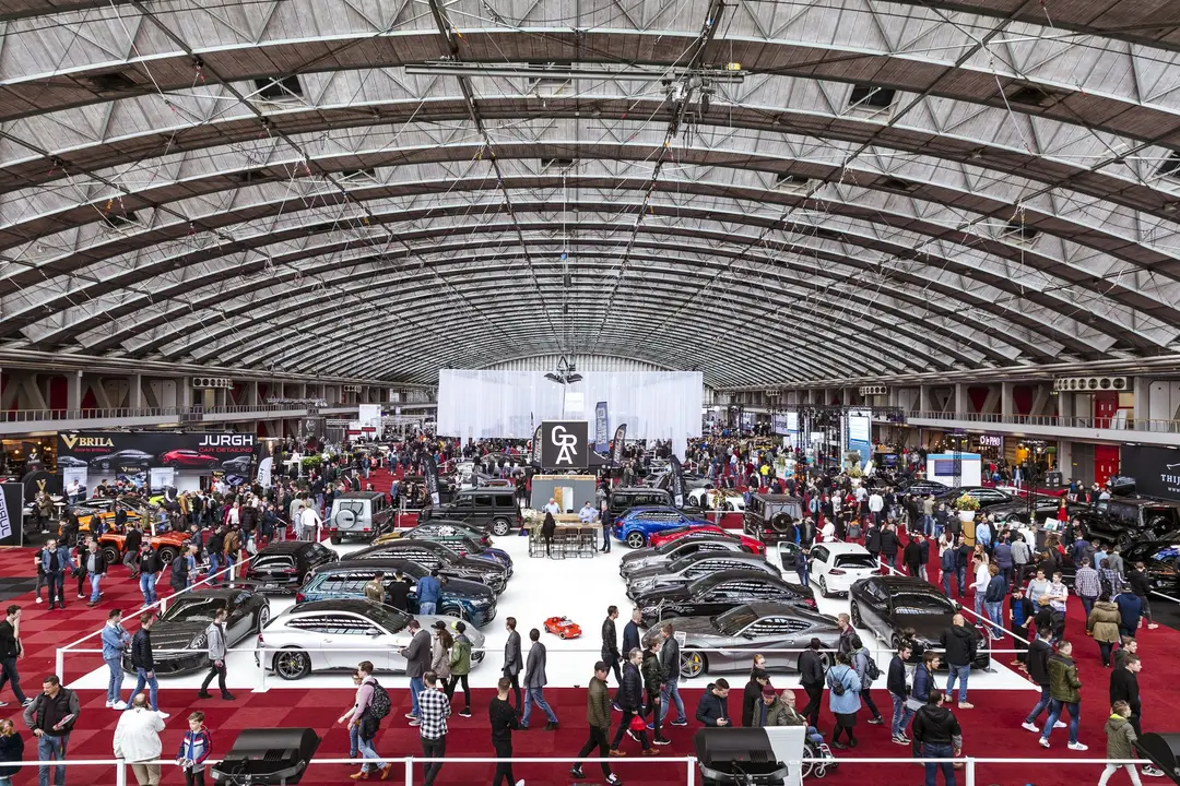 international amsterdam motor show fhm07