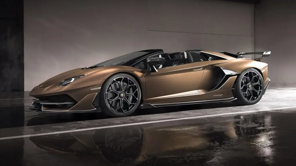 lamborghini aventador svj roadster 2019 24 e1565269252353 2048x1149 1 1024x575