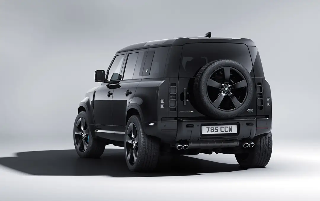 land rover defender bond edition 1